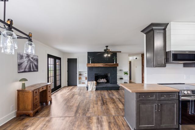 8412 Highway 41, N, Adams, TN 37010