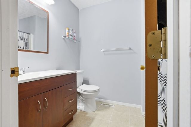 1609 Beech Street B, Normal, IL 61761