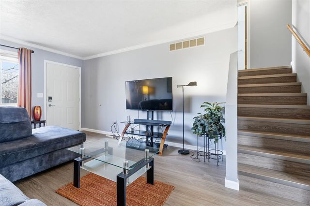 1609 Beech Street B, Normal, IL 61761