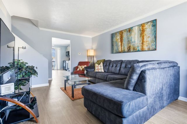 1609 Beech Street B, Normal, IL 61761