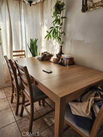 319 E 98th Street, Inglewood, CA 90301