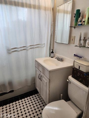 319 E 98th Street, Inglewood, CA 90301