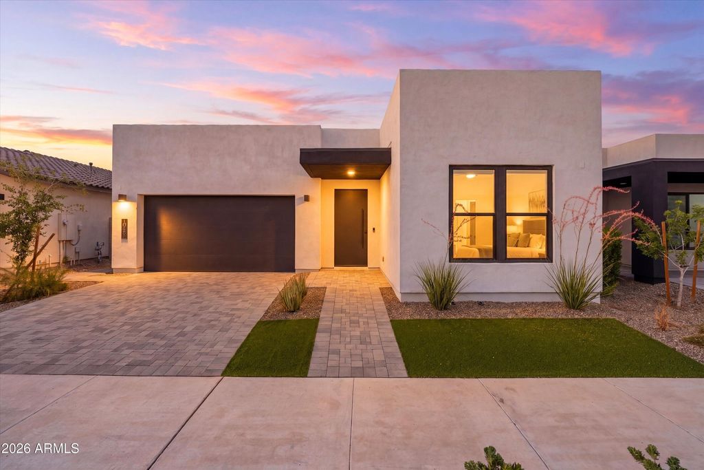 10252 E UTAH Avenue, Mesa, AZ 85212
