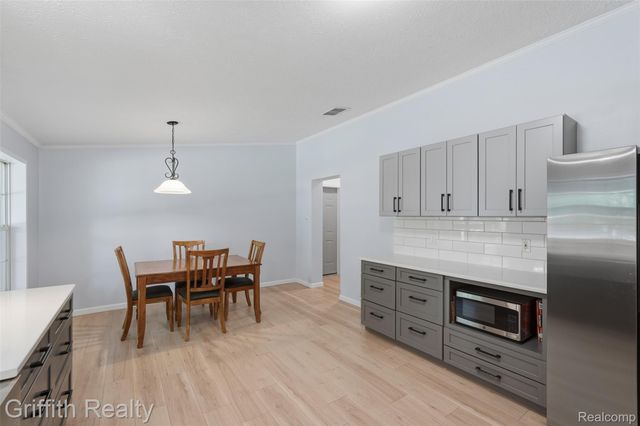 260 Ellsworth Lake Drive, Lyndon Township, MI 48137