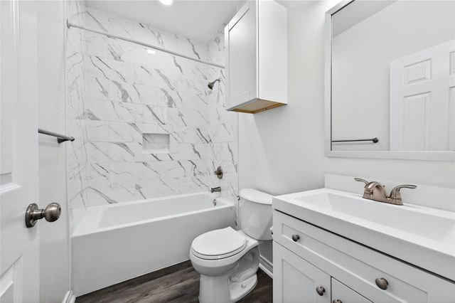 1809 Bluebonnet Avenue, Denison, TX 75020