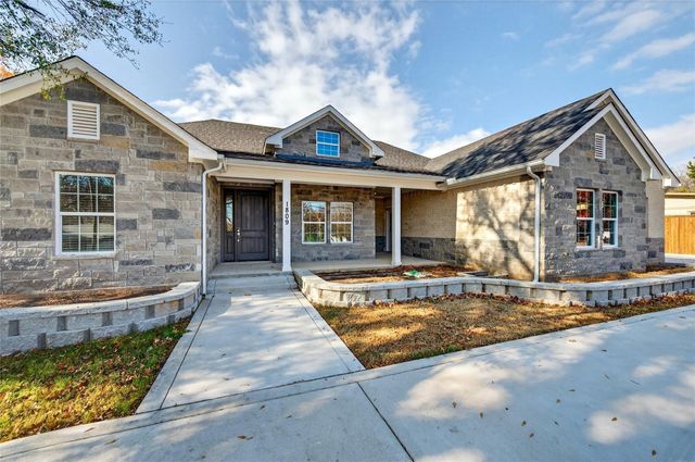 1809 Bluebonnet Avenue, Denison, TX 75020