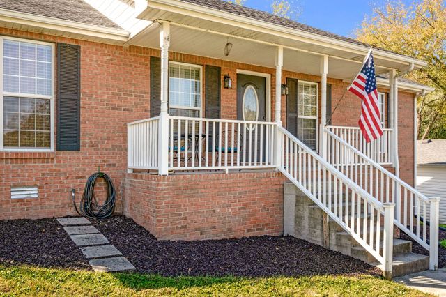 3091 Rawls Dr, Greenbrier, TN 37073