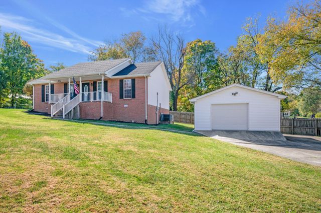 3091 Rawls Dr, Greenbrier, TN 37073