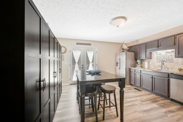 3091 Rawls Dr, Greenbrier, TN 37073