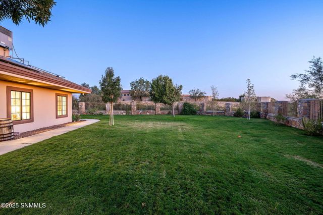 3220 Sundown Road, Las Cruces, NM 88011