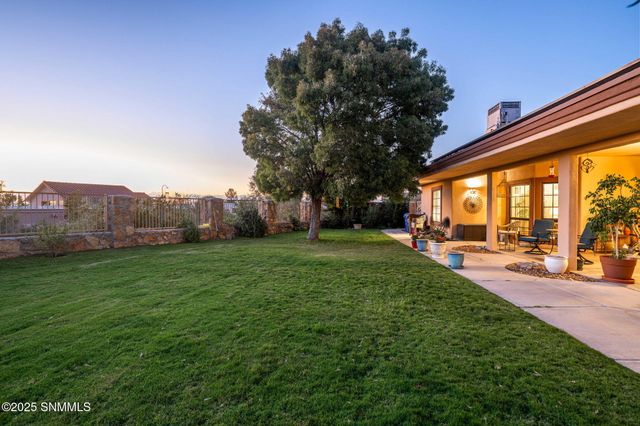 3220 Sundown Road, Las Cruces, NM 88011