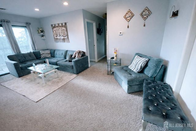 23-C powderhorn Court, Woodbridge Proper, NJ 07095