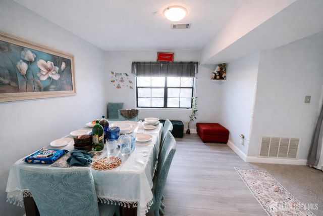 23-C powderhorn Court, Woodbridge Proper, NJ 07095