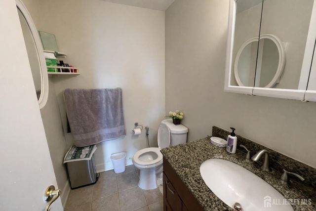 23-C powderhorn Court, Woodbridge Proper, NJ 07095