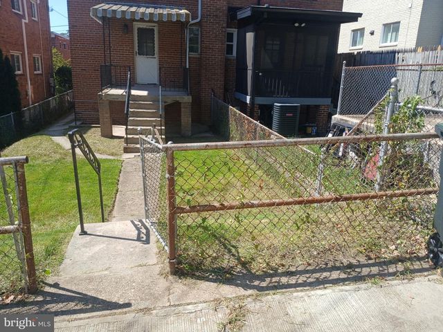 67 TUCKERMAN ST NW, Washington, DC 20011