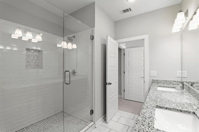 2017 Ocean Drive, Atlanta, GA 30318