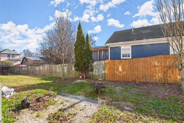 2017 Ocean Drive, Atlanta, GA 30318