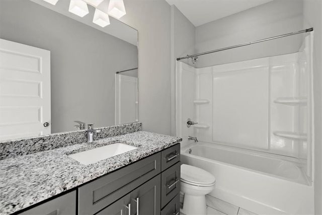 2017 Ocean Drive, Atlanta, GA 30318