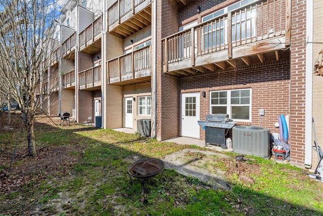 2017 Ocean Drive, Atlanta, GA 30318