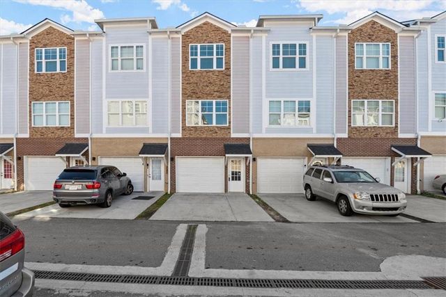 2017 Ocean Drive, Atlanta, GA 30318