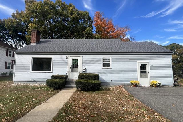 209 West Hollis St, Nashua, NH 03060