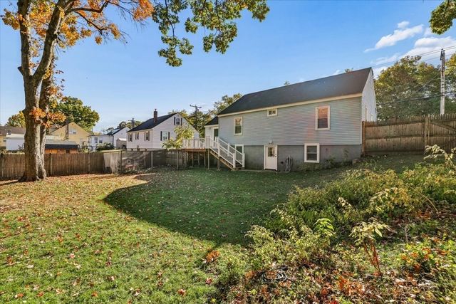 209 West Hollis St, Nashua, NH 03060