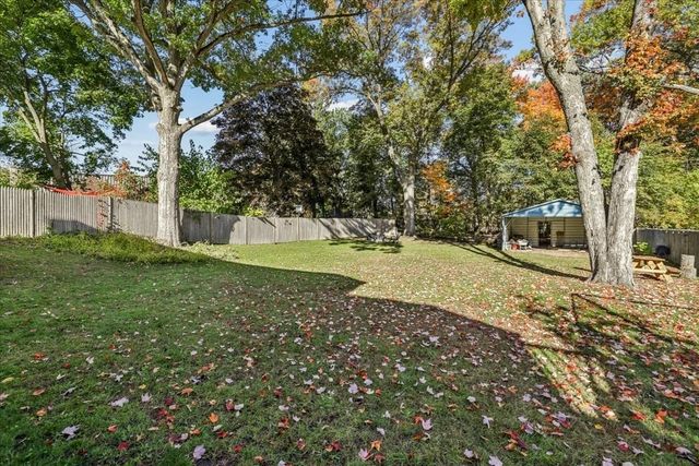 209 West Hollis St, Nashua, NH 03060