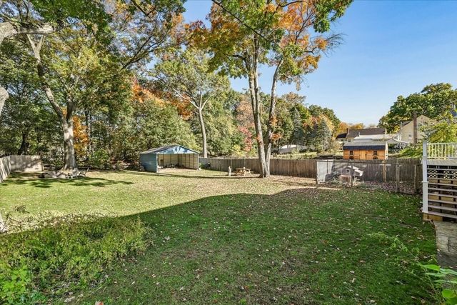 209 West Hollis St, Nashua, NH 03060