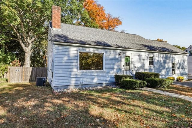 209 West Hollis St, Nashua, NH 03060