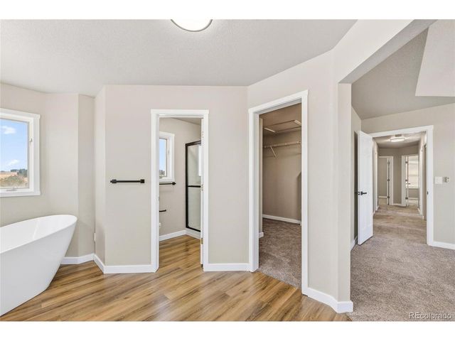 7520 Shenandoah Dr, Elizabeth, CO 80107