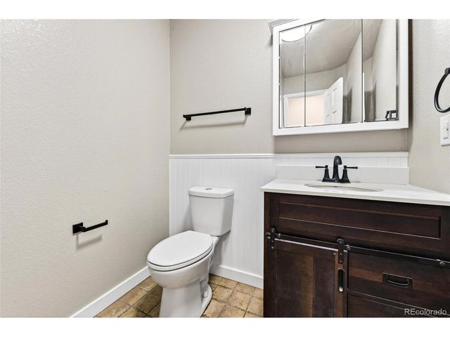 7520 Shenandoah Dr, Elizabeth, CO 80107