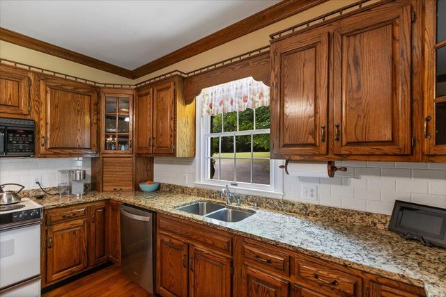 5979 Candies Creek Ridge Road NW, Charleston, TN 37310