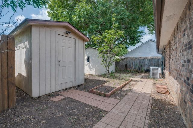 3001 Forest Creek Drive, Fort Worth, TX 76123