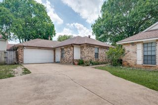 3001 Forest Creek Drive, Fort Worth, TX 76123