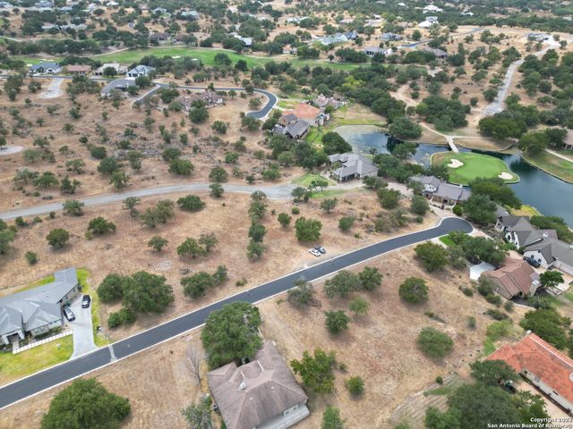 109 Comanche Agate, Horseshoe Bay, TX 78657