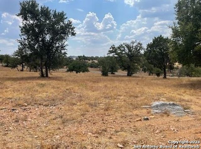 109 Comanche Agate, Horseshoe Bay, TX 78657