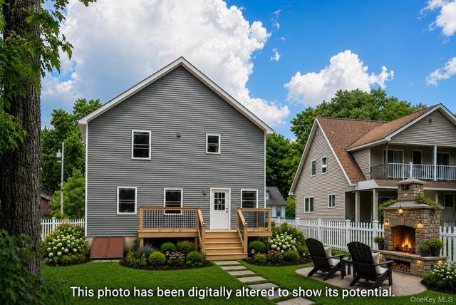 22 Oak Street, Greenwood Lake, NY 10925