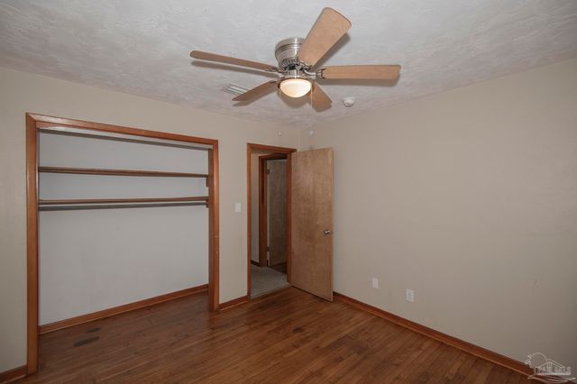 5901 Flaxman St, Pensacola, FL 32506