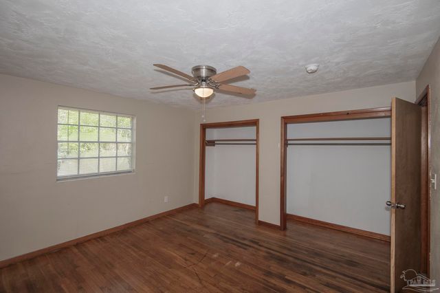 5901 Flaxman St, Pensacola, FL 32506