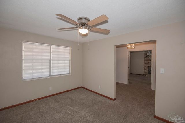 5901 Flaxman St, Pensacola, FL 32506