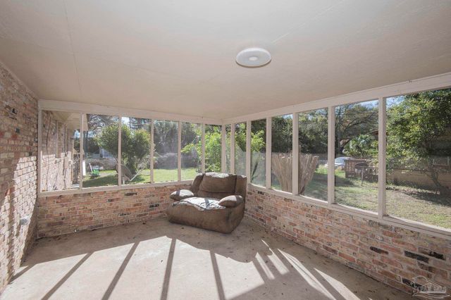 5901 Flaxman St, Pensacola, FL 32506