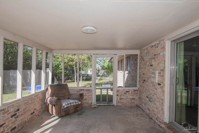 5901 Flaxman St, Pensacola, FL 32506