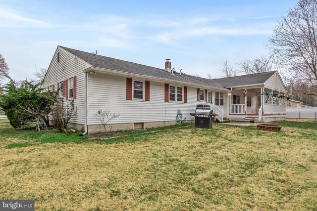 1225 POPLAR AVE, Voorhees, NJ 08043