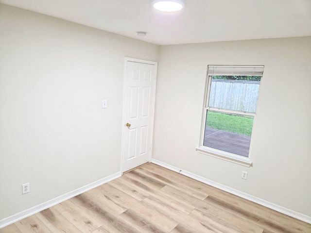 15942 Yore Lane, Houston, TX 77044