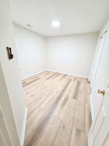 15942 Yore Lane, Houston, TX 77044
