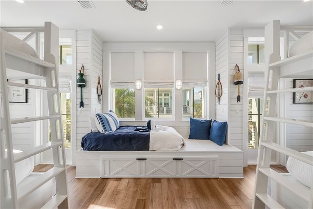 320 Coastline Dr, Port Aransas, TX 78373
