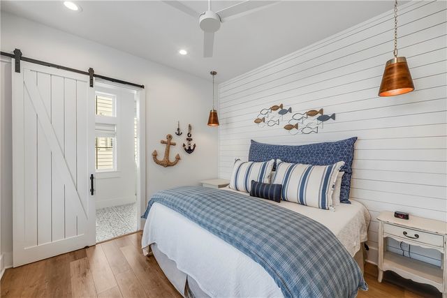 320 Coastline Dr, Port Aransas, TX 78373