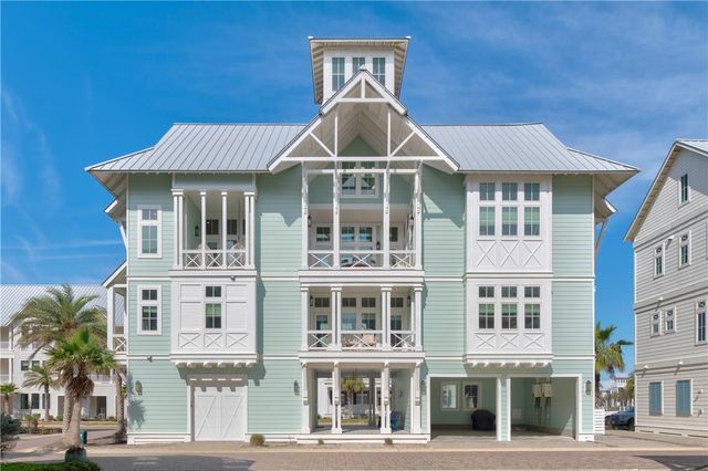 320 Coastline Dr, Port Aransas, TX 78373