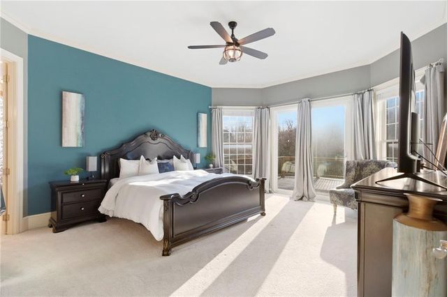 1581 Sugar Maple Lane, Liberty, MO 64068