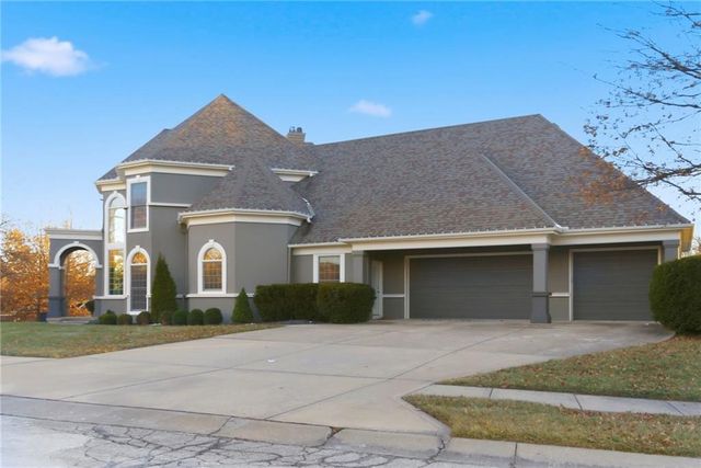 1581 Sugar Maple Lane, Liberty, MO 64068